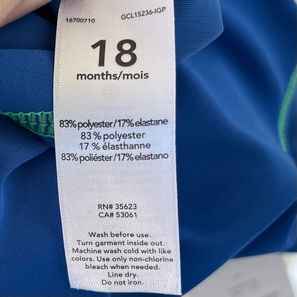 •Carter’s• NWT Short Sleeve Dinosaur RashGuard Romper - Size 18 Months - Picture 8 of 11